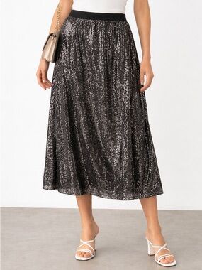 30. DR2 • NWOT Black Sequin Skirt W18”-26” L34”